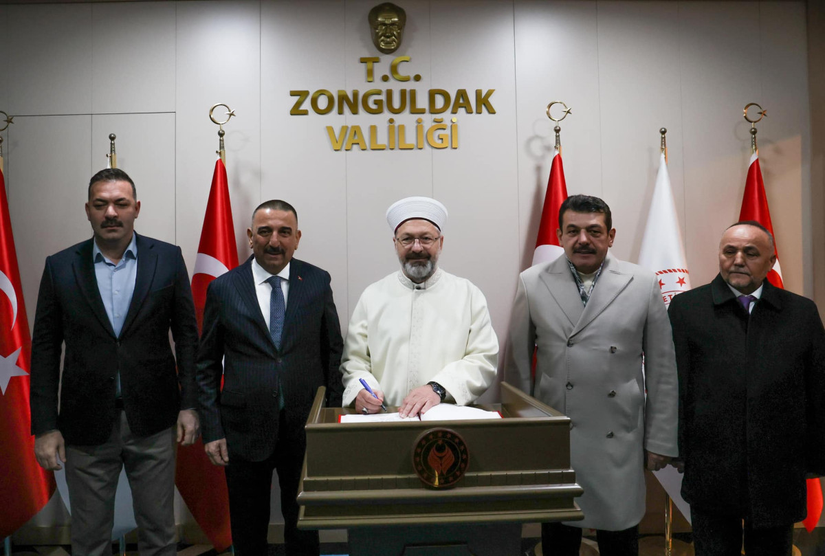 DİYANET İŞLERİ BAŞKANI ERBAŞ ZONGULDAK’A GELDİ 